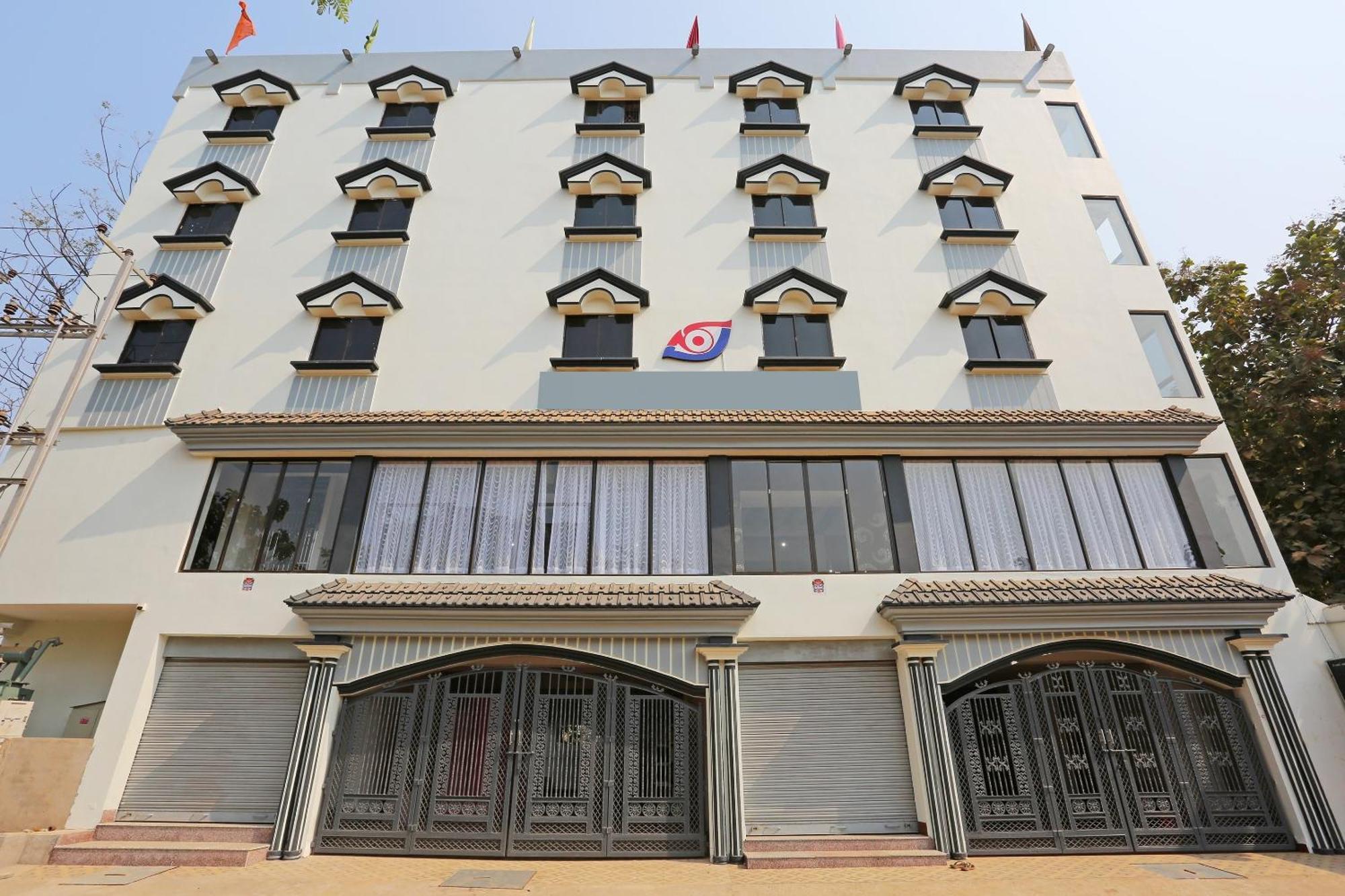 Super Capital O Sai Jagannath Hotel Khandagiri Exterior photo